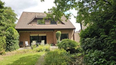 Einfamilienhaus auf der Saarner Kuppe in einzigartiger Lage, perfekte Ausrichtung und Aufteilung