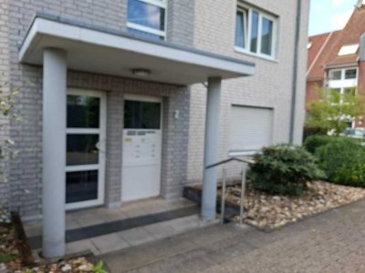 Neersen: Moderne 3-Zimmerwohnung mit Loggia