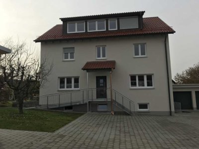 5-Zimmer Wohnung mit Balkon in Binswangen