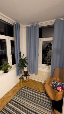 Schöne 3-Zimmer-Altbauwohnung