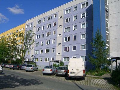 1-Raumwohnung mit Balkon und Aufzug
