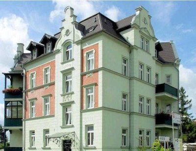 Villa Christa * 3-Zimmer-Dachwohnung mit separater Essküche & Badewanne