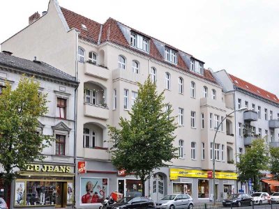 Großzügige Familienwohnung mit Balkon!