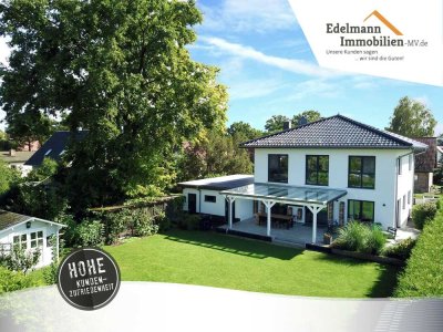 Ihr neues Zuhause! Ca. 158m² großes Wohnhaus mit Carport auf 708m² Grdst. vereint Luxus mit Komfort.