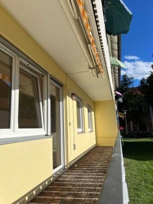 Schöne, gepflegte 4-Zi.-Wohnung mit Balkon in ruhiger Wohnlage