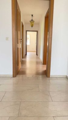 Traumhafte Obergeschosswohnung mit Südbalkon und eigenem Gartenanteil in Rhede