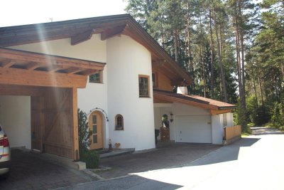 Exklusives Tiroler Landhaus mit 3 Wohneinheiten in sonniger Panoramalage