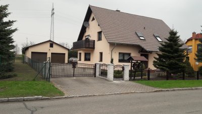 Einfamilienhaus mit Einliegerwohnung in 16278 Pinnow