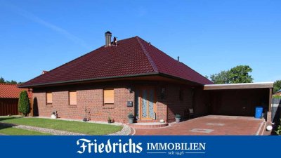 Charmanter und großzügiger Bungalow mit Ausbaumöglichkeit, Doppelcarport und Garten in WST-Ocholt