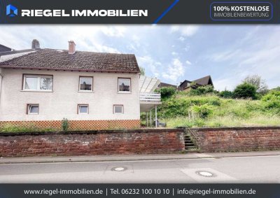 Sie hier? Wir auch! Doppelhaushälfte mit Balkon und Carport, bezugfrei am 01.12.2025