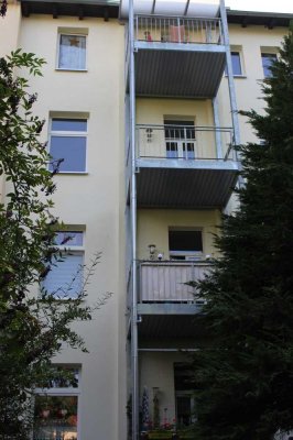 Familienfreundliche 4.-Zi.-Wohnung mit Balkon in HBS