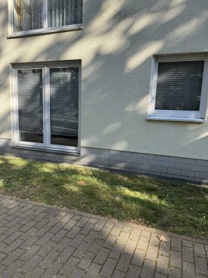 Stilvolle 2-Raum-Wohnung mit gehobener Innenausstattung mit Terrasse und Einbauküche in Ludwigsfelde