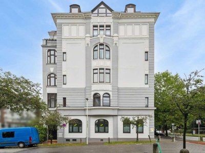 Repräsentative Altbau-Einheit in exklusiver Lage – stilvoll und vielseitig nutzbar in Kiel