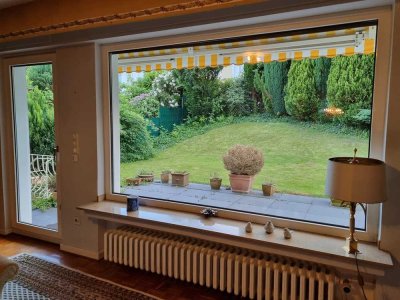 Gepflegtes Zweifamilienhaus mit Garten und Ausbaupotenzial in Essen-Steele