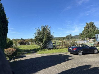 Elegante 3 Zimmer EG Wohnung in Rauenthal mit grosser Sonnen-Terasse