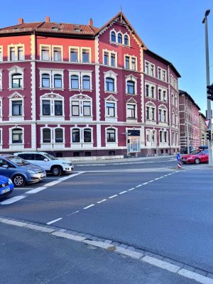 Charmante Altbauwohnung mit Einbauküche und Gemeinschaftsgarten