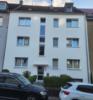 2-Zimmer-Wohnung mit großem Balkon - Bes. am Sa., den 08.11.2025