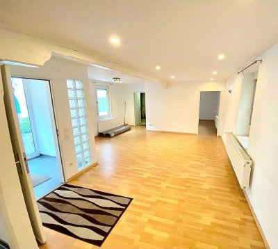 2.5-Zimmer Erdgeschosswohnung mit Einbauküche