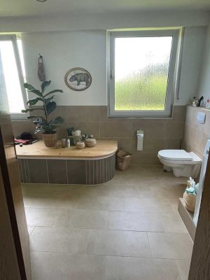 Helle 2  Zimmerwohnung mit Terrasse für Paare/Single ländlich