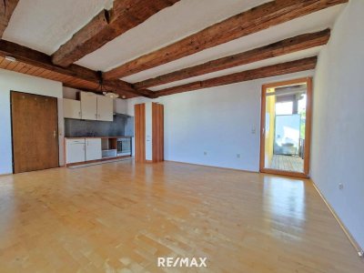 Nette 2.Zi.-Wohnung mit Sonnenbalkon