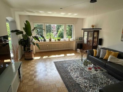 Helle, modernisierte 3-ZiKDB, Balkon, 86qm, 1.OG, Ueberfelder Str.
