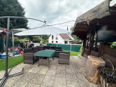 Neunkirchen-Seelscheid:
4-Zimmer-Erdgeschosswohnung mit Garten und Carport