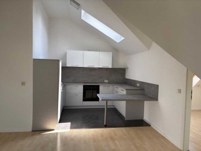 komplett renovierte schöne 2 -Zi.-Wohnung in begehrter Wohnlage von Limburg