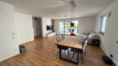 1350 € - 100 m² - 3.5 Zi.