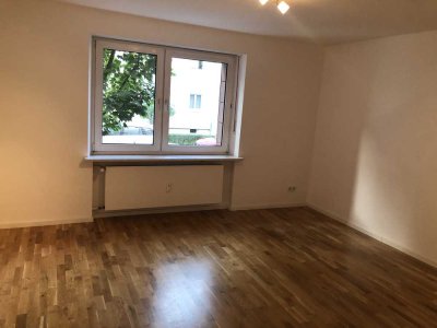 Attraktive, sehr ruhige 1-Zimmer-Wohnung in München - Bogenhausen