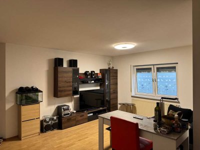 Dudweiler 66125 Wohnung 2 Zi, Kü, Bad mit Wanne Gartenmitbenutzung