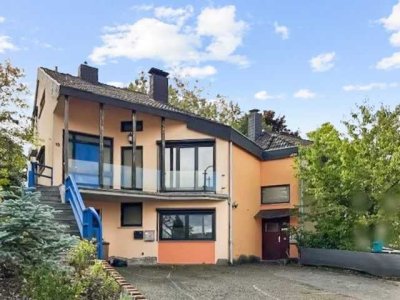 Außergewöhnliches Künstlerhaus mit 3 Wohneinheiten in ruhiger Lage von Winnweiler