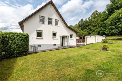 MANNELLA *Sehr gepflegtes Haus mit Aus- und Anbaupotenzial zum Generationenwohnen - am Waldrand in z