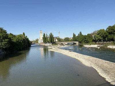 3 -Zimmerwohnung in sehr hochwertiger Ausstattung, zentrale Lage, Eigennutz oder Investition