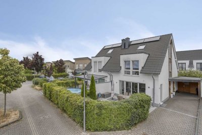 Qualität trifft Lage: Junge Doppelhaushälfte mit Top-Ausstattung in familienfreundlicher Lage
