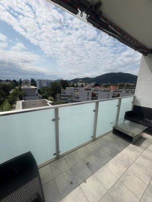 Helle 3,5-Zimmer Wohnung mit Balkon und Aufzug