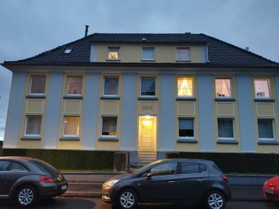 2-Zimmer-Wohnung mit tollem Ausblick! Ruhig und doch citynah!