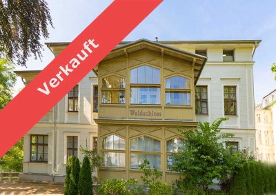 Moderne Dachgeschoss-Wohnung mit Weitblick in sanierter Villa im Herzen von Heringsdorf - WE 7