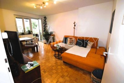 Jungfamilien-Wohntraum mit Balkon und Parkplatz