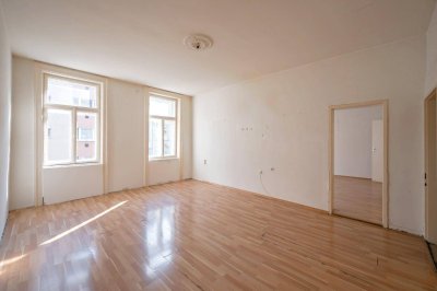 ++NEU++ 3-Zimmer Altbauwohnung, tolles Potenzial! - sanierungsbedürftig