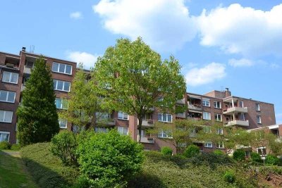 Hübsche, großzügige 2-ZImmer-Wohnung mit kleiner Terrasse!