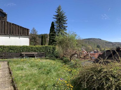 Helle und moderne möblierte Gartenwohnung mit Terrasse mit 2.5 Zimmern in Eppstein-Ehlhalten