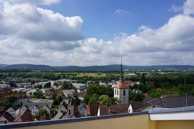 2-Zimmer-Wohnung mit Loggia und Aussicht