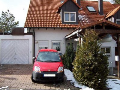 Reiheneckhaus mit Einliegerwohnung