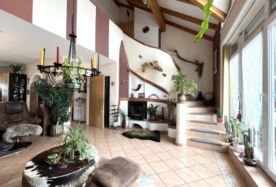 ST. PANTALEON | Stilvolle Maisonette mit Loft-Charakter und Weitblick