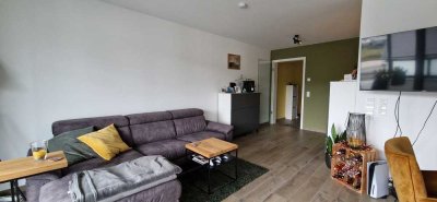 Stilvolle 2-Zimmer-Terrassenwohnung mit gehobener Innenausstattung mit Balkon und EBK in Wipperfürth