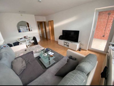 Stilvolle 2-Zimmer-Wohnung mit gehobener Innenausstattung mit Balkon und Einbauküche in Gifhorn
