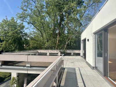 Design-Penthouse mit Dachterrasse und Garage in Neu-Westend
