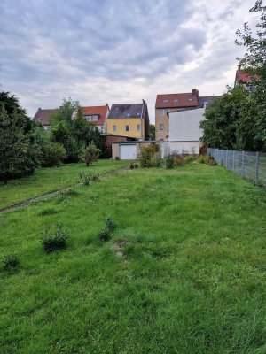 Kapitalanlage oder Selbstbezug mit Garage und Baugrundstück
