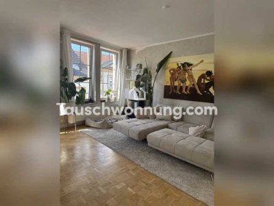 Tauschwohnung: Helle zwei Zimmer Wohnung mit Stellplatz in der Altstadt