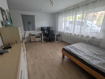 Nachmieter für helle 1-Zimmer-Wohnung (ca 30 m²) gesucht - ab 16.10.2025